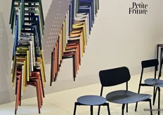 De kleurrijke meubelen van Petite Friture zijn verkrijgbaar in meer dan 70 landen. Door de jaren heen heeft het meubelbedrijf al met meer dan 60 internationale ontwerpers samengewerkt.